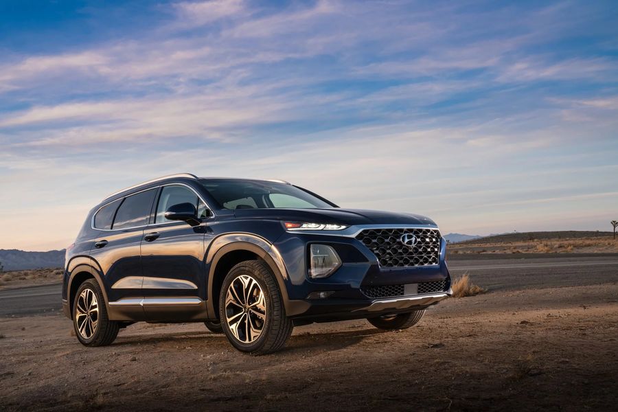 Hyundai Santa Fe 2019 chạm tới đẳng cấp xe sang với giá chỉ 580 triệu VNĐ