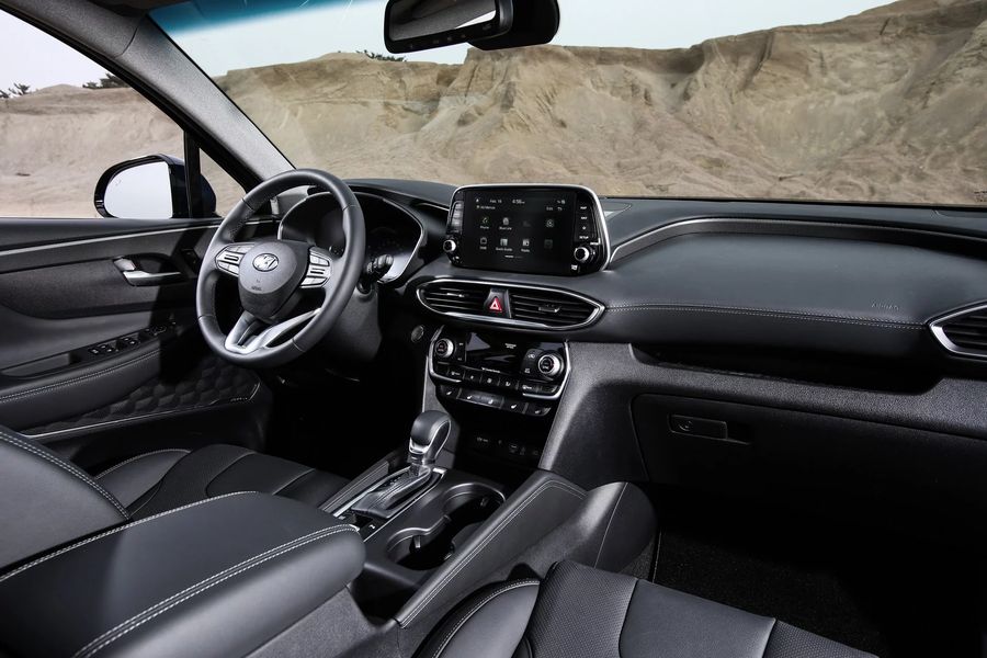 Hyundai Santa Fe 2019 chạm tới đẳng cấp xe sang với giá chỉ 580 triệu VNĐ