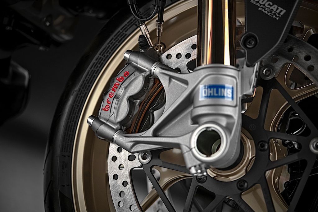 Ducati Monster 1200 giới thiệu phiên bản giới hạn 25 năm có giá 527 triệu đồng