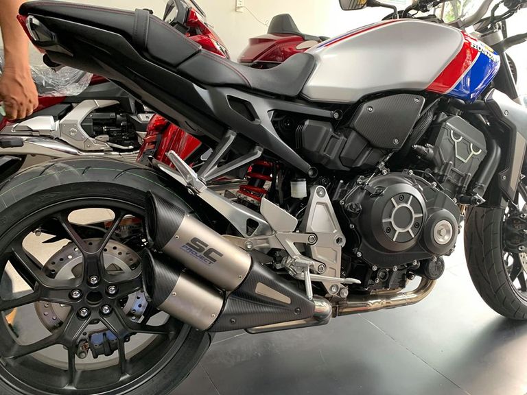 Honda CB1000R Plus Limited Edition 2019 bản giới hạn đã xuất hiện tại Việt Nam
