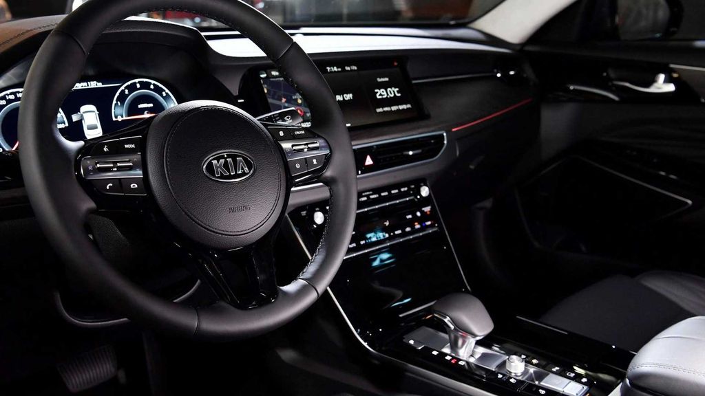 Kia K7 2020 chính thức trình làng tại Hàn Quốc - Tham vọng cạnh tranh với Mercedes-Benz E-Class