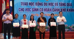 Trao học bổng 1,72 tỷ đồng tới học sinh trường Hữu nghị 80