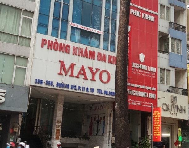Vừa bị tước giấy phép, Phòng khám đa khoa Mayo tiếp tục bị tố “vẽ” bệnh moi tiền khách hàng?