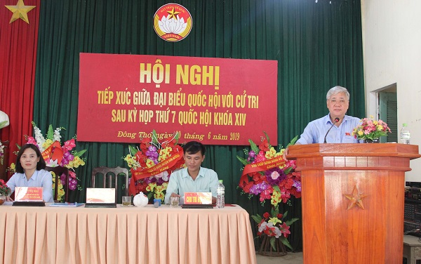 Bộ trưởng, Chủ nhiệm Đỗ Văn Chiến tiếp xúc cử tri tại tỉnh Tuyên Quang