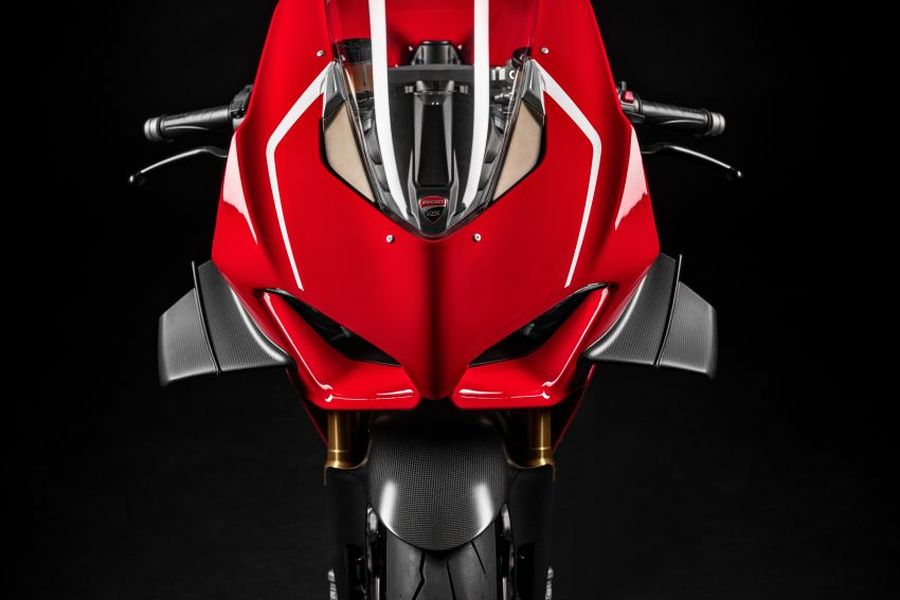 Siêu mô tô Ducati Panigale V4 R 2019 ra mắt Malaysia, giá từ 1,68 tỷ VNĐ