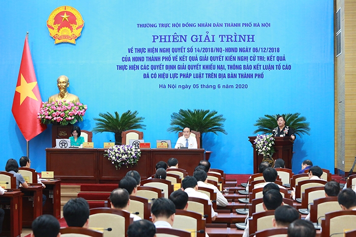 Chủ tịch HĐND TP Nguyễn Thị Bích Ngọc phát biểu khai mạc phiên giải trình