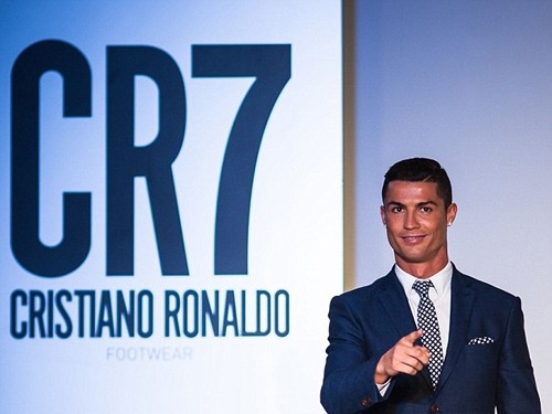 Thương hiệu '' CR7'' được Ronaldo kinh doanh hiệu quả.