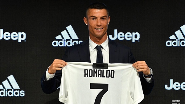 Ronaldo đến Juventus là một trong những thương vụ chuyển nhượng ''đình đám'' nhất tại Serie A ở mùa giải năm ngoái.
