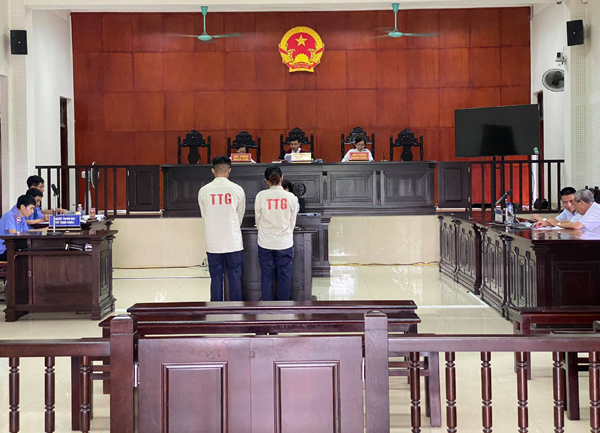 Quảng Ninh: Trên 12 năm tù cho hai đối tượng “mua bán người dưới 16 tuổi”