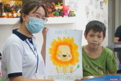 Vẽ ước mơ xanh cho trẻ em bị ung thư