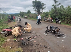 Gia Lai: Hai xe mô tô đối đầu, 3 người thương vong