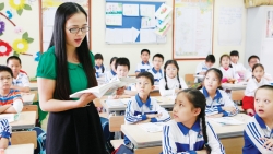 100% giáo viên tiếng Anh ở Hà Nội sẽ phải thi theo chuẩn quốc tế IELTS