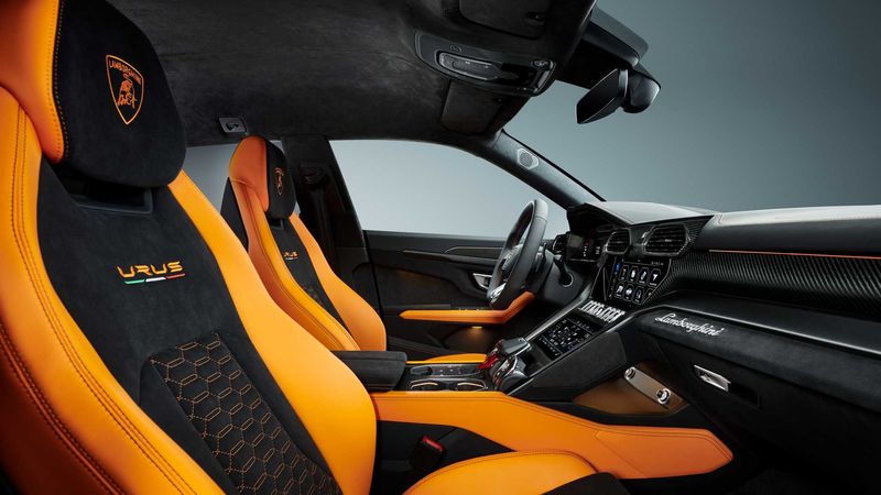 Lamborghini tung gói độ chính hãng độc quyền đầu tiên cho Urus