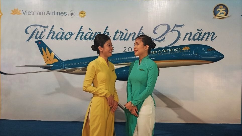 Hàng nghìn người dân Thủ đô tham dự Vietnam Airlines Festa tháng 6