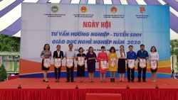 3.000 bạn trẻ được tư vấn hướng nghiệp