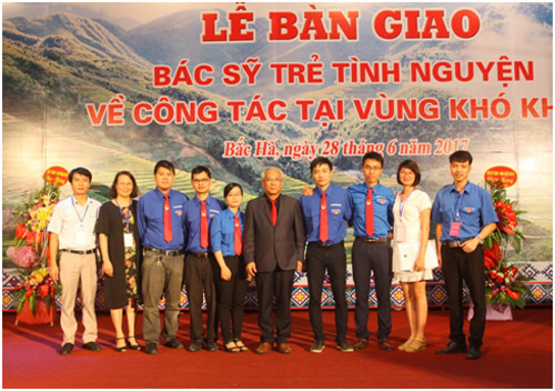 5 bác sĩ trẻ BV Nhi Trung ương tình nguyện lên công tác tại các tỉnh miền núi phía Bắc