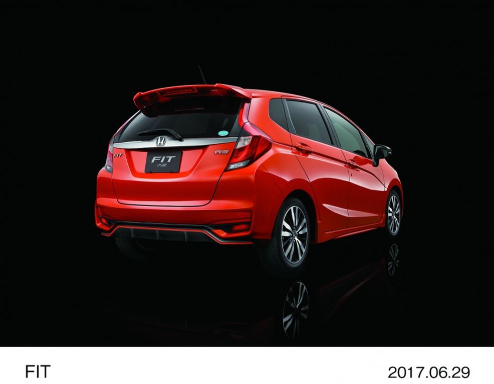 Honda Fit mới chính thức được bán tại Nhật Bản, giá khởi điểm chỉ 289 triệu đồng