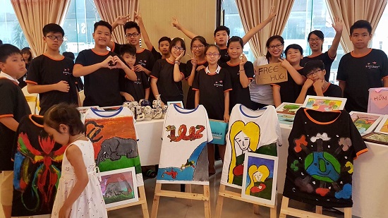 Lạ lùng khóa học giúp trẻ thành phố “vượt sướng” để thành công