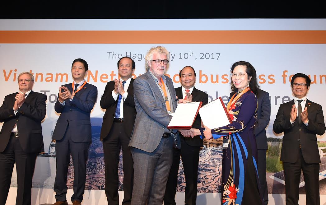 Thủ tướng Nguyễn Xuân Phúc dự Diễn đàn Doanh nghiệp Việt Nam – Hà Lan