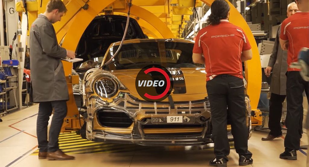 Khám phá quy trình sản xuất của Porsche 911 Turbo S Exclusive Series