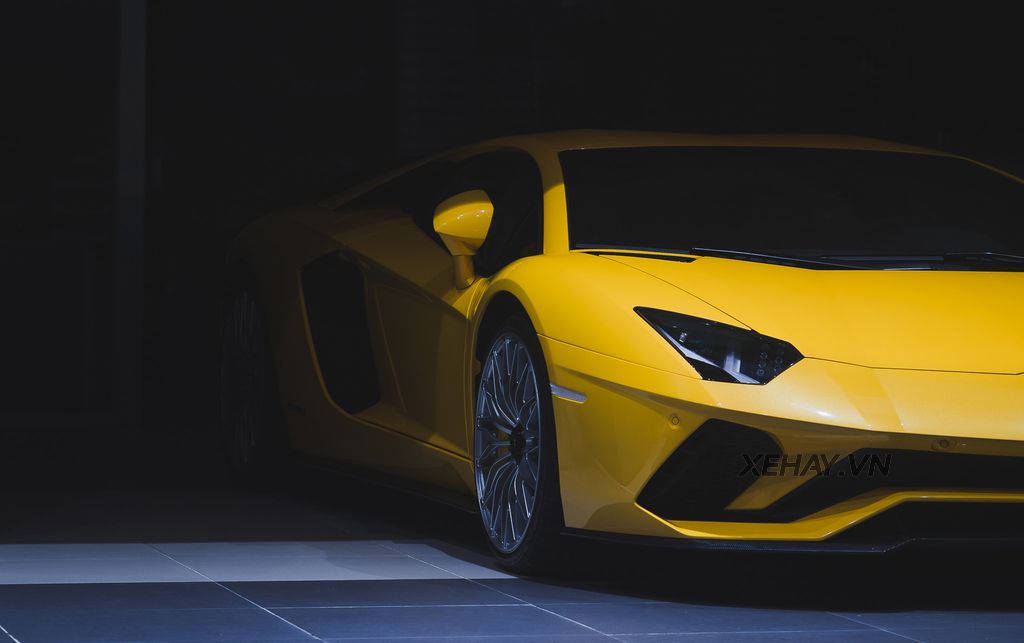Lamborghini Aventador S đầu tiên tại Việt Nam 