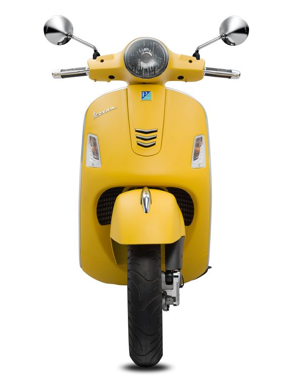 Vespa GTS 2017 lắp ráp tại Việt Nam chính thức lộ diện