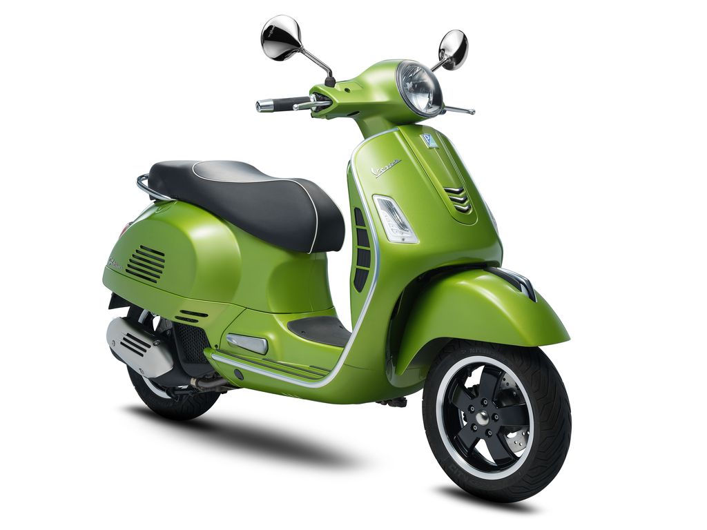 Vespa GTS 2017 lắp ráp tại Việt Nam chính thức lộ diện