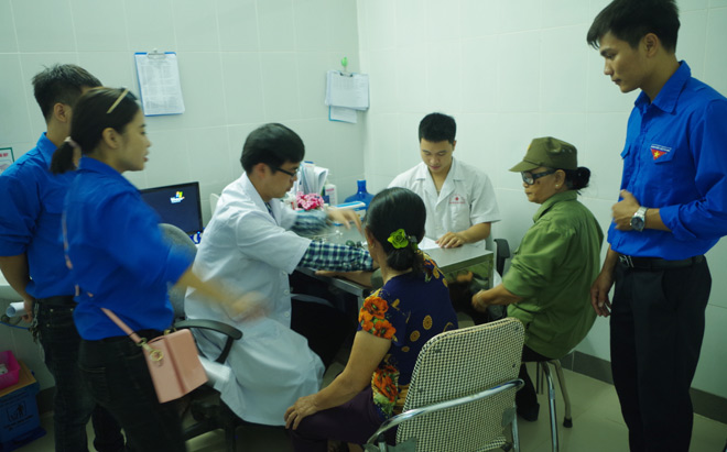 Khám bệnh tri ân các cựu Thanh niên xung phong