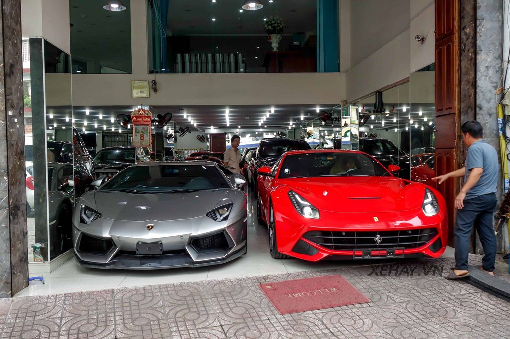 Sài Gòn: Chiêm ngưỡng vẻ đẹp của Lamborghini Aventador DMC Molto Veloce và Ferrari F12 Berlinetta