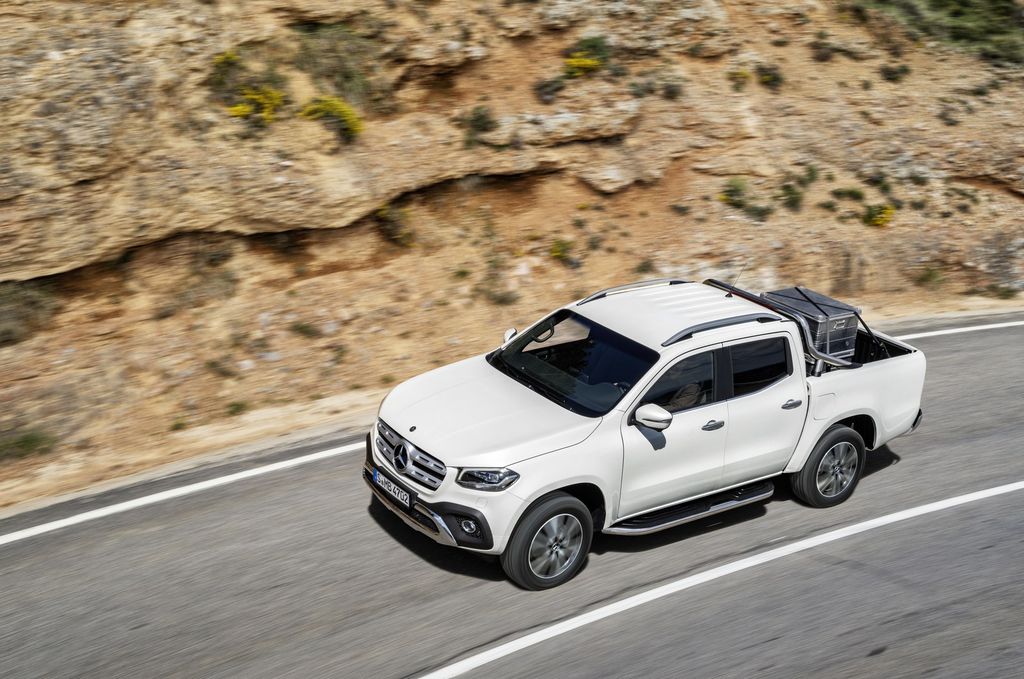 X-Class - Mẫu xe bán tải đầu tiên của Mercedes-Benz chính thức trình làng, giá từ 974 triệu VNĐ