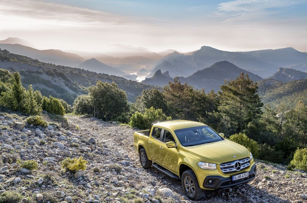 X-Class - Mẫu xe bán tải đầu tiên của Mercedes-Benz chính thức trình làng, giá từ 974 triệu VNĐ