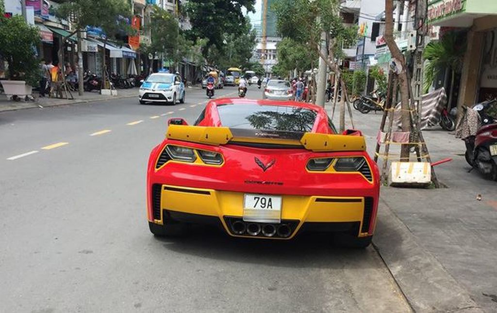Sốc với hình ảnh “nóng mắt” của Chevrolet Corvette C7 Z06 tại Nha Trang