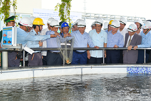 Thủ tướng Chính phủ thị sát hệ thống xử lý nước thải của Formosa