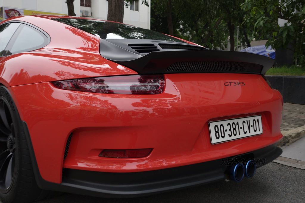 Siêu xe Porsche 911 GT3 RS của Cường Đô La bất ngờ 
