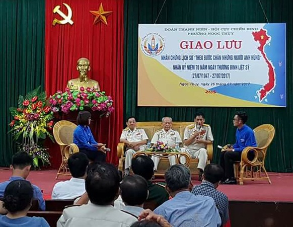 Đoàn viên, thanh niên phường Ngọc Thụy giao lưu, gặp mặt nhân chứng lịch sử