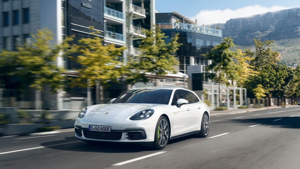 Porsche Panamera Sport Turismo đã chính thức được lắp ráp tại nhà máy Leipzig