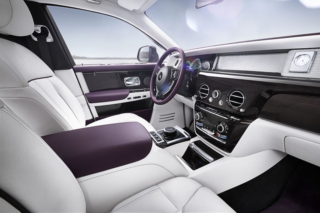 Rolls-Royce Phantom hoàn toàn mới - chiếc xe sang trọng bậc nhất chính thức được ra mắt