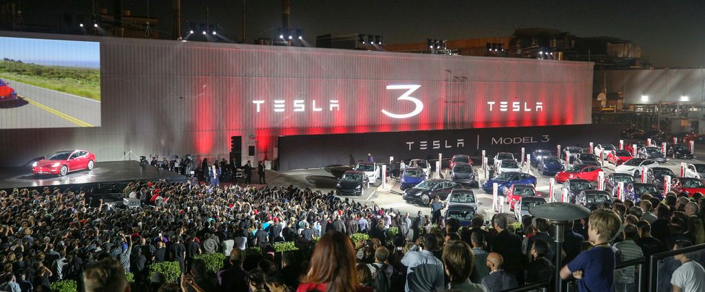 Tesla Model 3 và toàn bộ thông số kỹ thuật, ấn tượng với phạm vi di chuyển 499km
