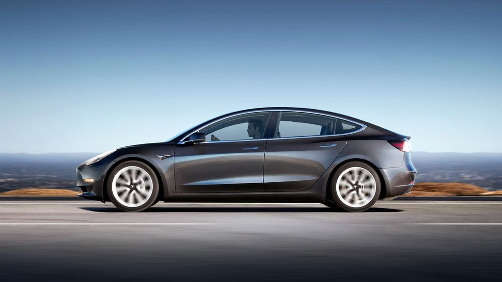 Tesla Model 3 và toàn bộ thông số kỹ thuật, ấn tượng với phạm vi di chuyển 499km