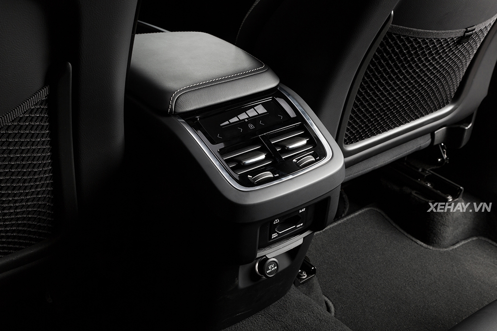 [ĐÁNH GIÁ XE] Volvo XC60 T6 AWD - Sự giao thoa giữa văn hóa và công nghệ - Phần 1