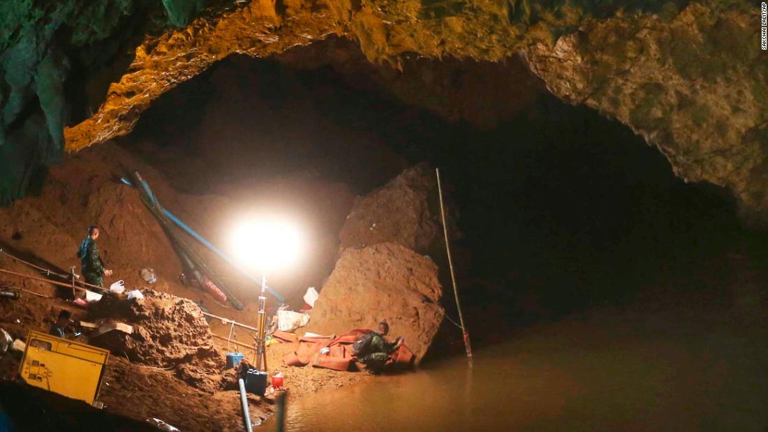 Thái Lan: Thêm hy vọng khi cứu hộ tiến sâu hơn vào hang Tham Luang