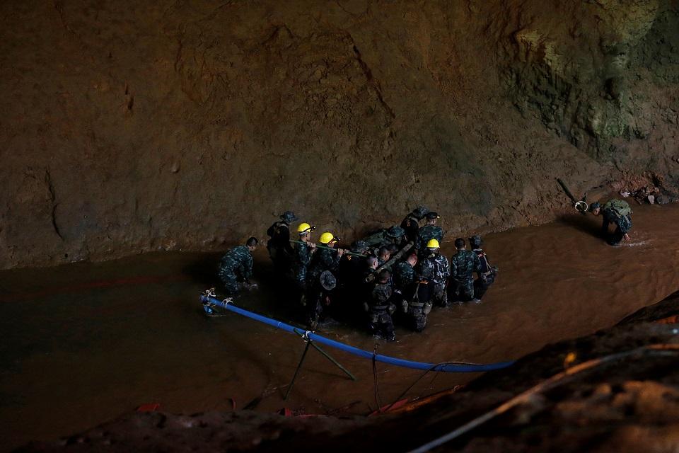 Thái Lan: Thêm hy vọng khi cứu hộ tiến sâu hơn vào hang Tham Luang