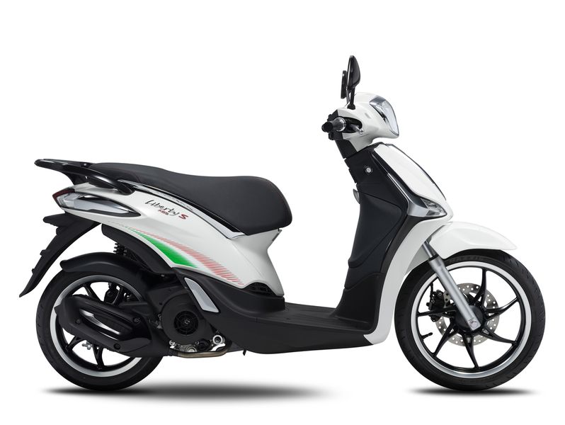 Piaggio Việt Nam giới thiệu các phiên bản mới của Vespa, Zip, Liberty