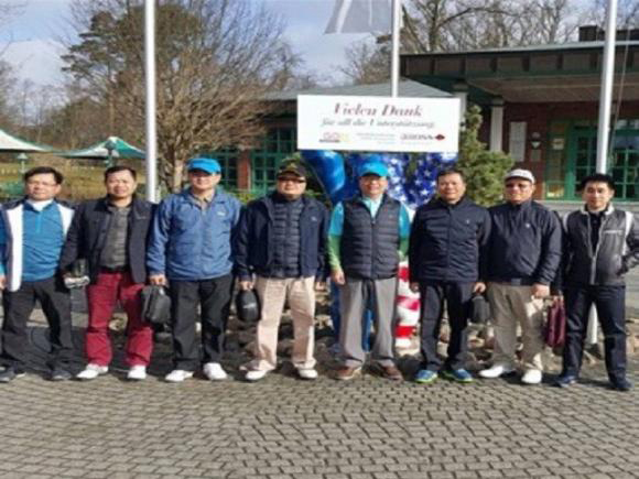 Vinataba tài trợ hàng tỷ đồng cho lãnh đạo đi nước ngoài: Không ai bỏ tiền ra mà không mong có lợi cho mình!