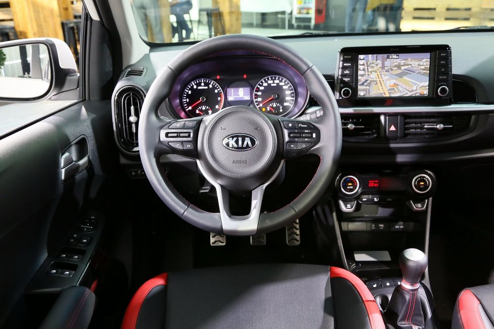 Kia Picanto/ Morning 2018 với trang bị động cơ turbo T-GDI 1.0 lít có giá từ 406 triệu VNĐ