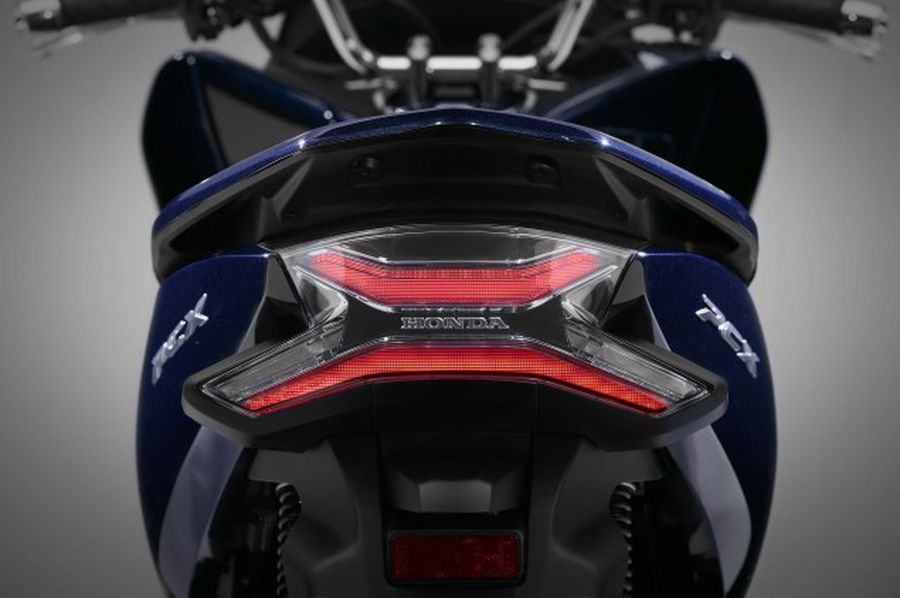 Honda PCX Hybrid giá 89 triệu VNĐ tại Nhật Bản là hàng 