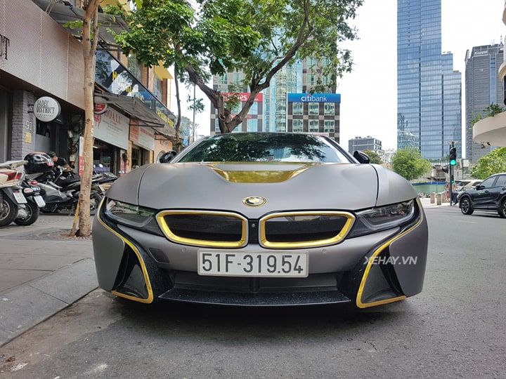 Bắt gặp BMW i8 - xe thể thao điện từng một thời