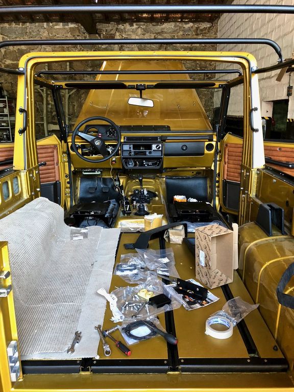 Mercedes-Benz G-Class 1990 cũ nát được 