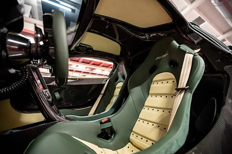 Lanzante khoe siêu xe độ McLaren P1 GT Longtail trước thềm ra mắt chính thức