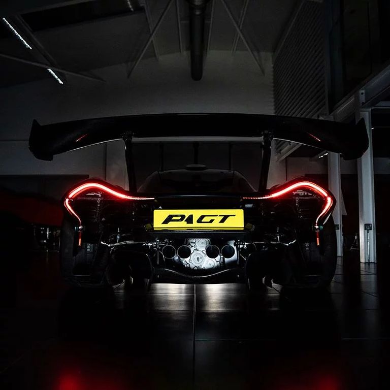 Lanzante khoe siêu xe độ McLaren P1 GT Longtail trước thềm ra mắt chính thức